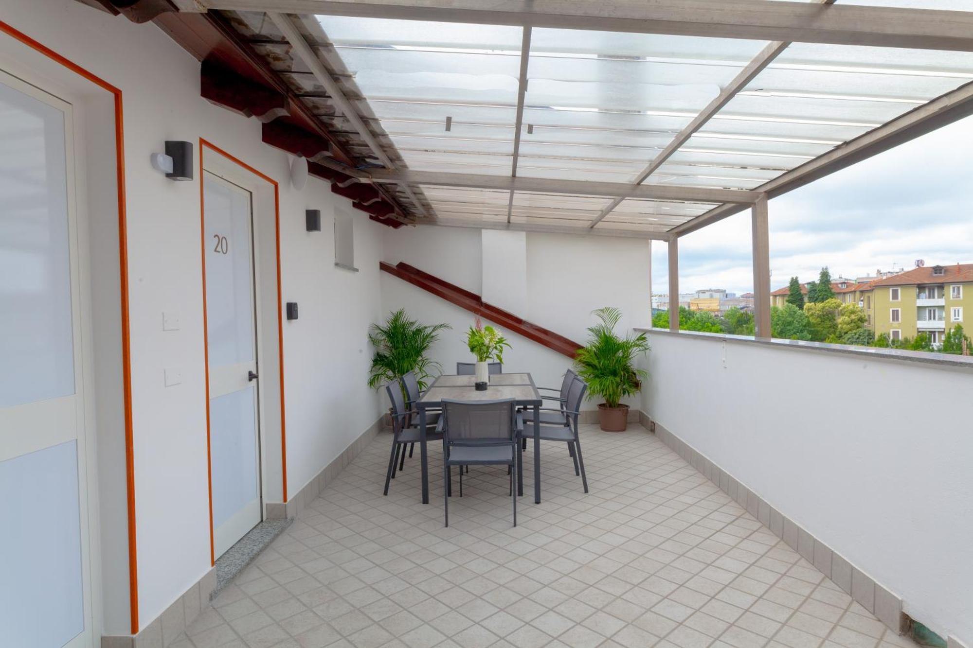 Rrrapido Hotel